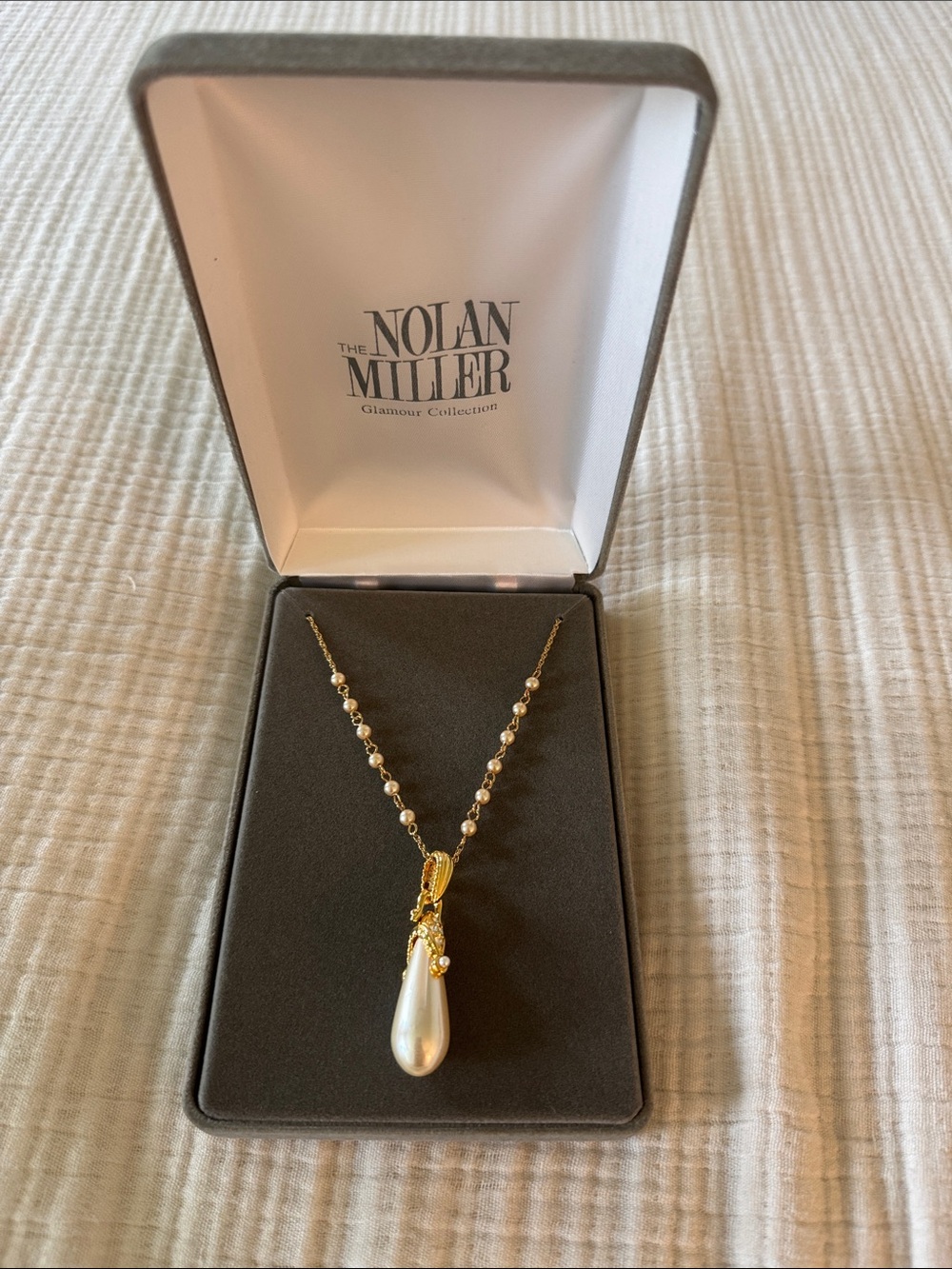 Nolan Miller (Glamour Collection) Faux Pearl Necklace in Original Box